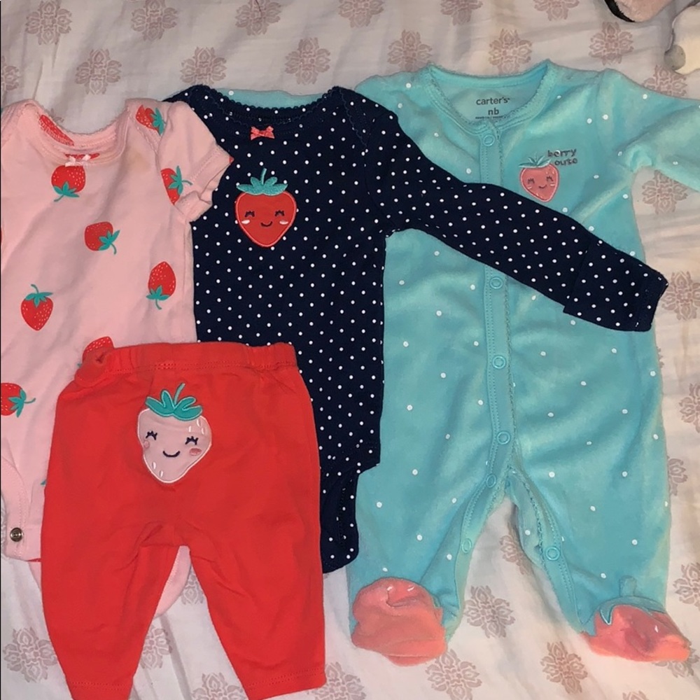 Carters newborn strawberry set.